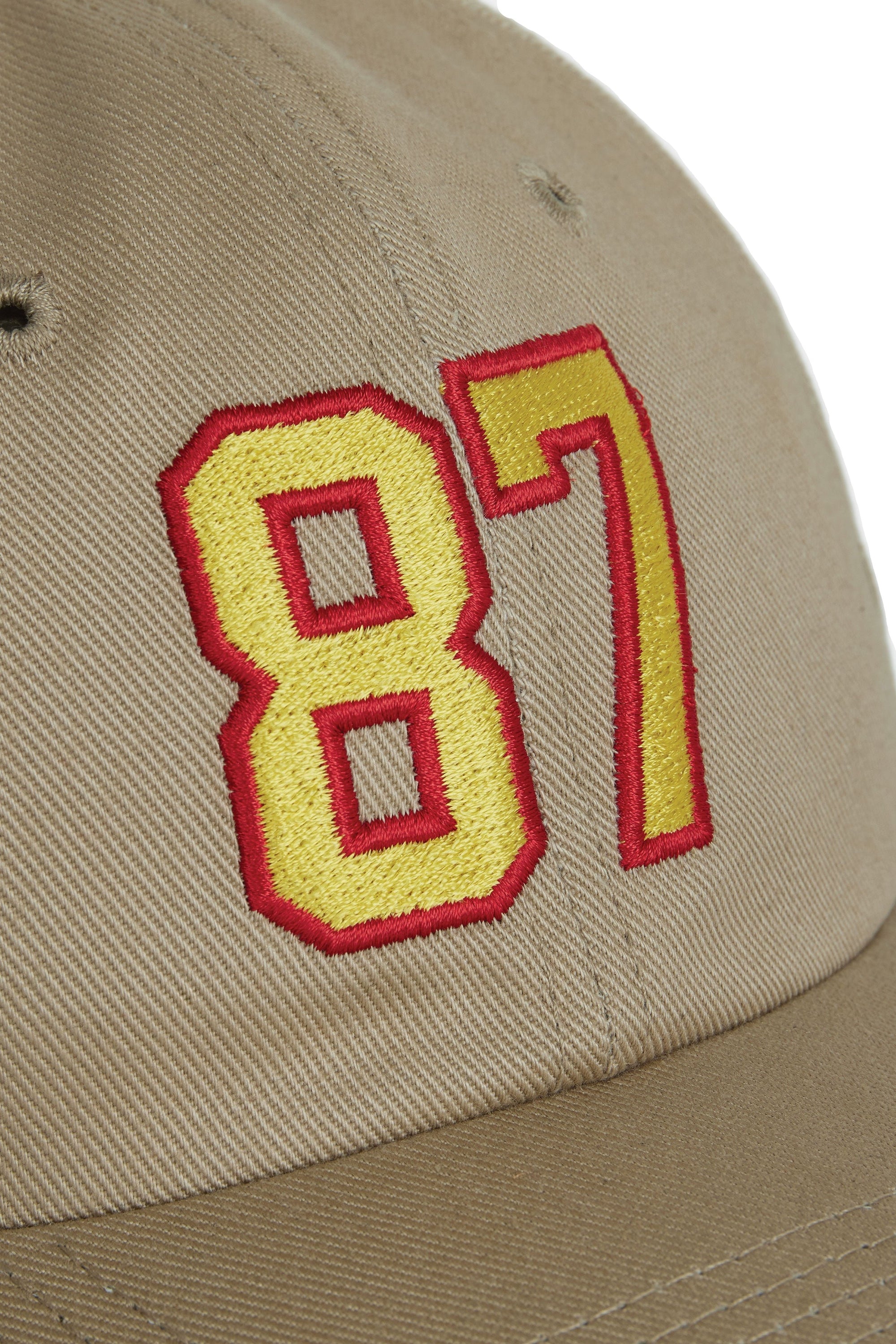 The Weekend Cap, Sand