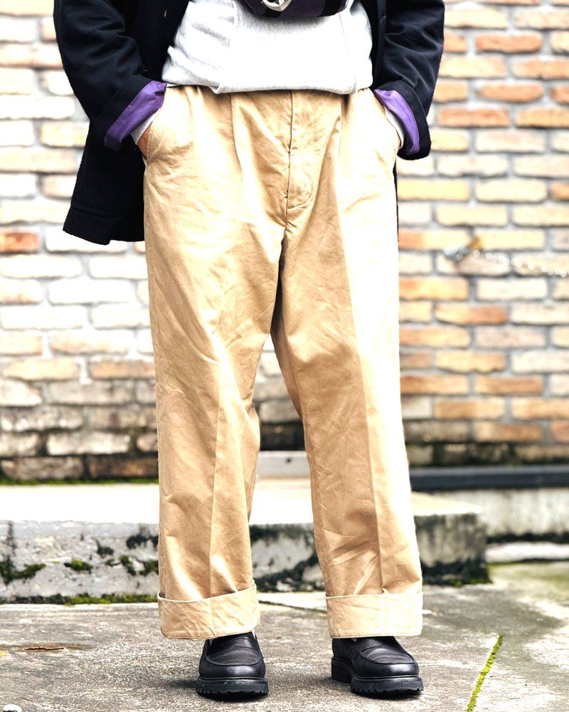 @yanai.jun1 wearing The Ellis Penny Loafer, Onyx, Lug Sole