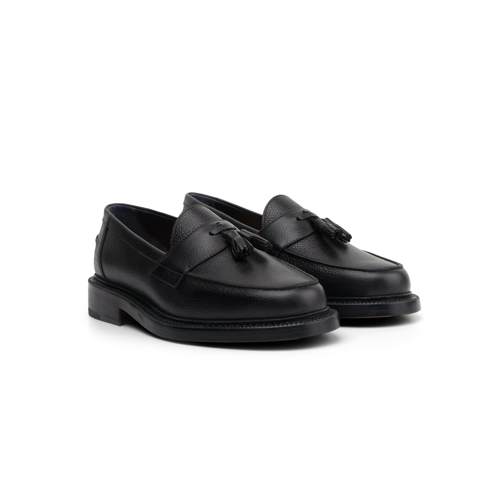 The Clásico Tassel Loafer, Onyx